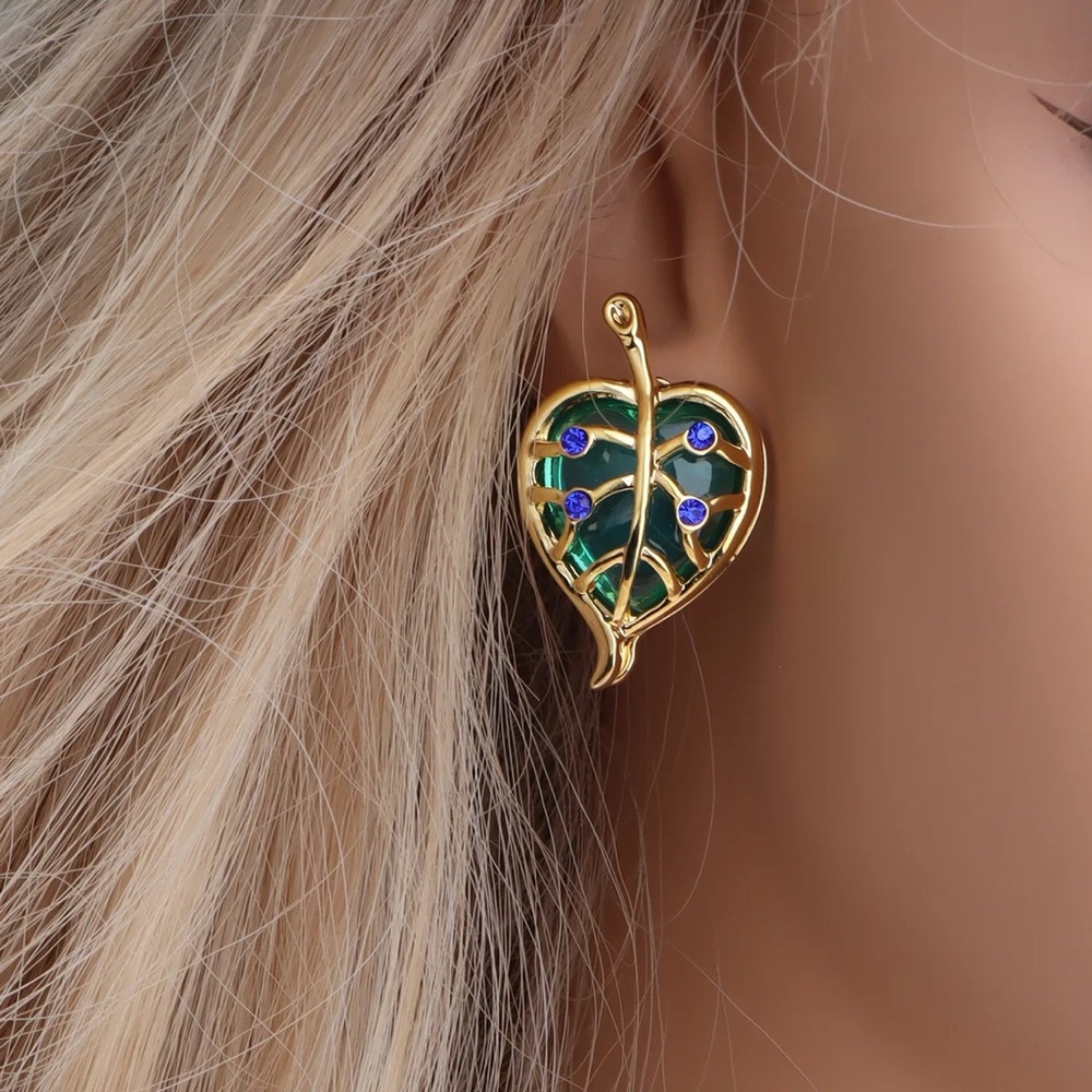 ◾️18k Gold Plated Vintage Leaf Earrings